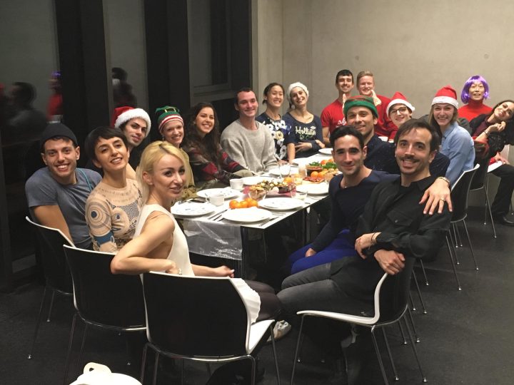 Weihnachtsgr&uuml;&szlig;e der Compagnie an die Ballettfreunde